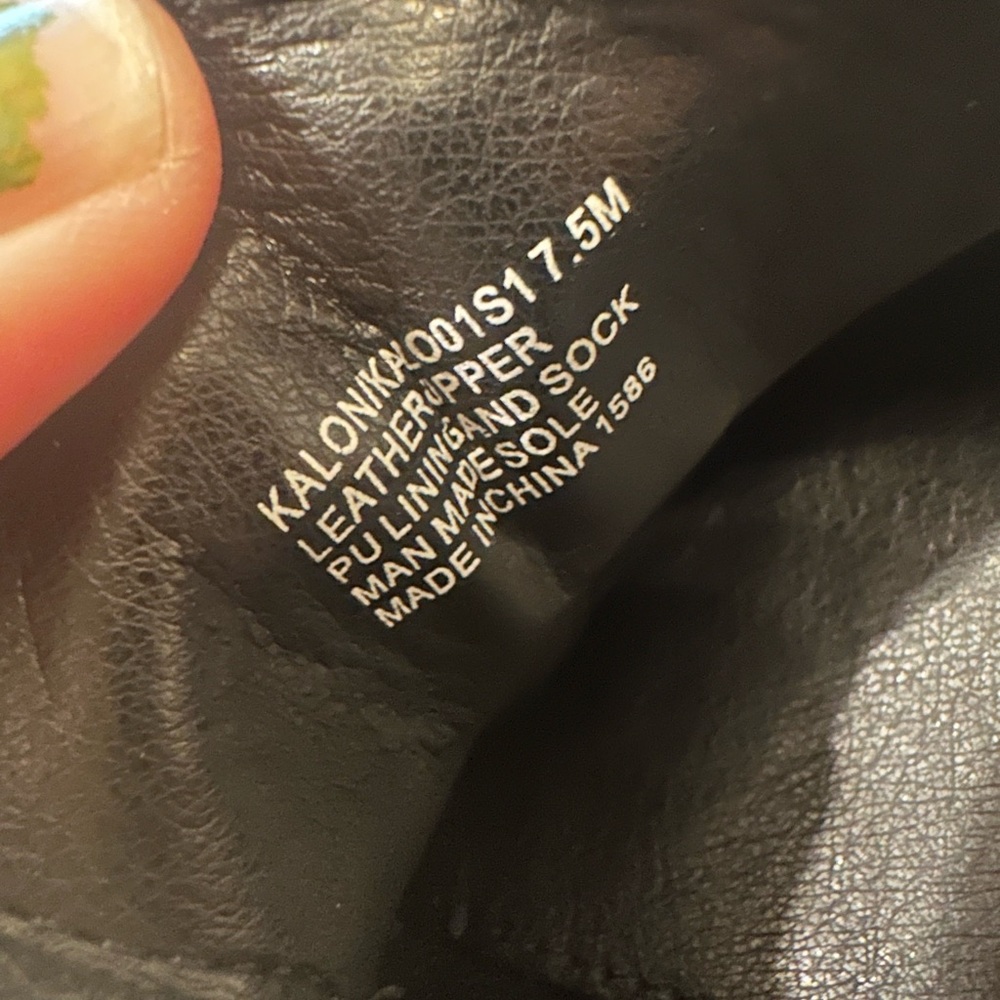 Steve Madden Black Leather Slip-On Loafers with Gold Hardware - Picture 2 of 3